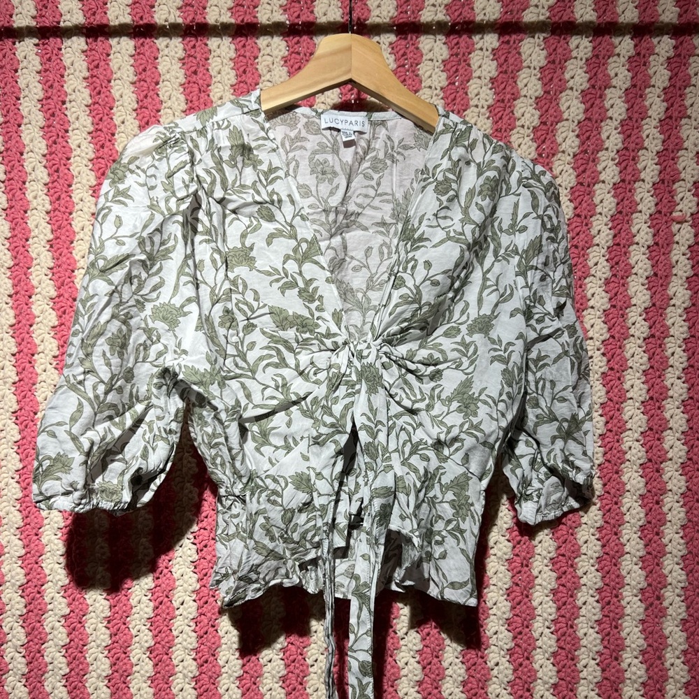 Lucy Paris top